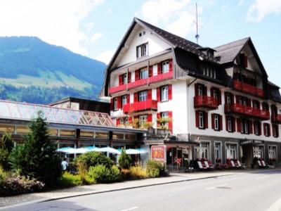 Hotel Loewen Lungern Zewnętrze zdjęcie