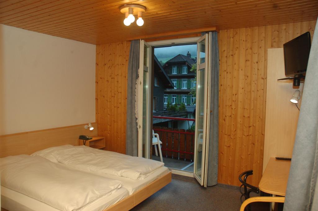 Hotel Loewen Lungern Zewnętrze zdjęcie
