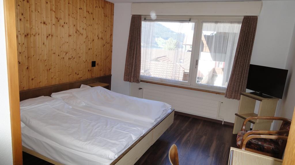 Hotel Loewen Lungern Zewnętrze zdjęcie